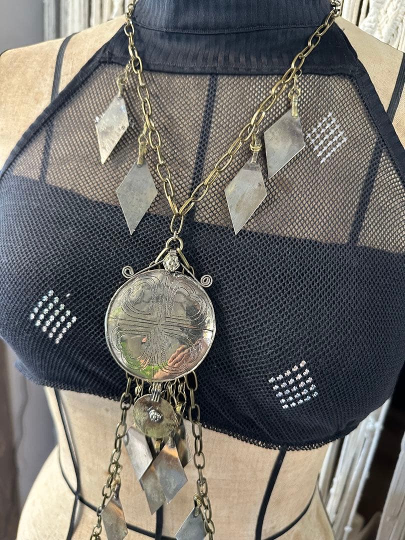 ベリーダンス　トライバル　メダリオン　ボディチェーン