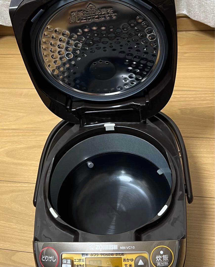 象印 IH炊飯器 　NW-VC10 ブラウン 5.5合炊き 2023年製