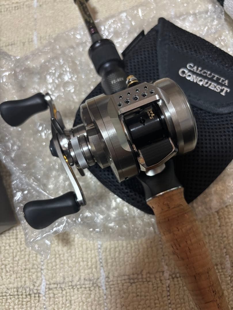 23CALCUTTA CONQUEST BFS XG ベイトリール LEFT