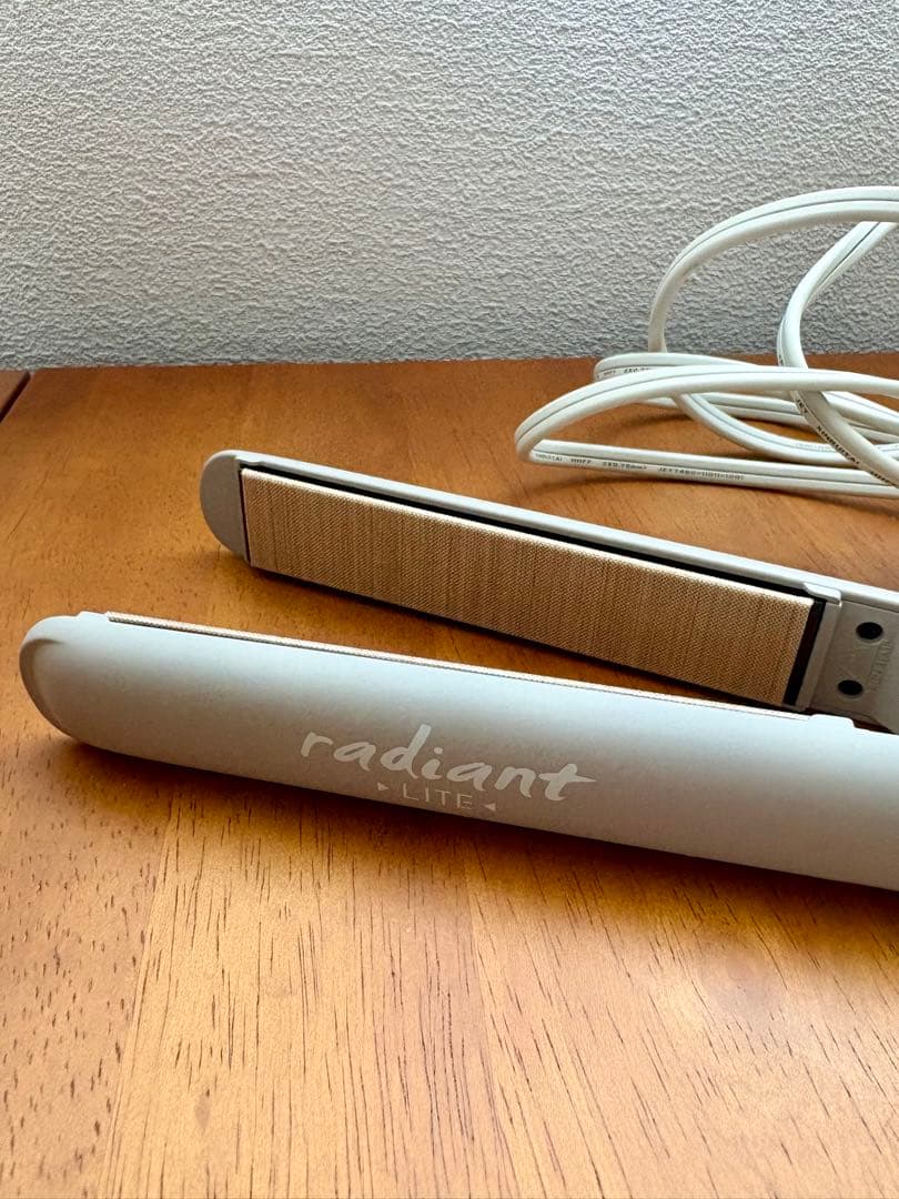 新品　radiant LITE 24mm ストレートアイロン　シルクプレート