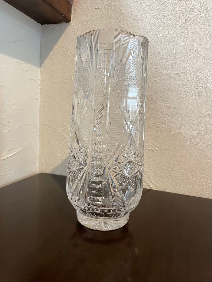 チェコ　ボヘミアグラス　クリスタルカットガラス　花瓶　大型
