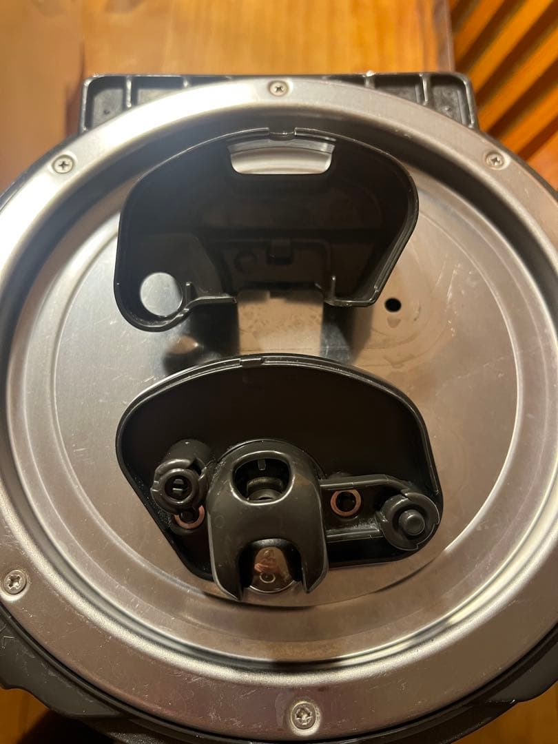 東芝　炊飯器　RC-10VST ジャンク品