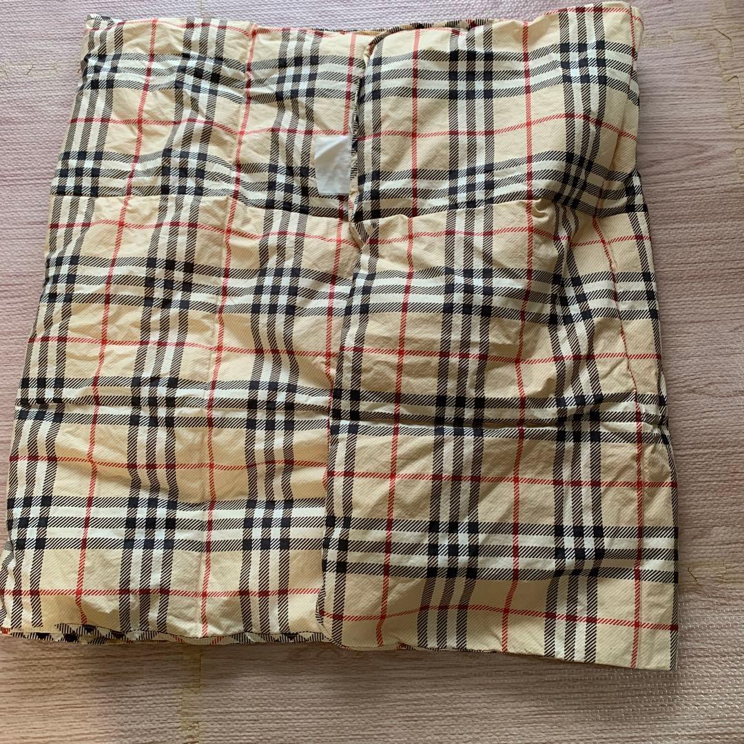 バーバリー ダウンひざ掛け