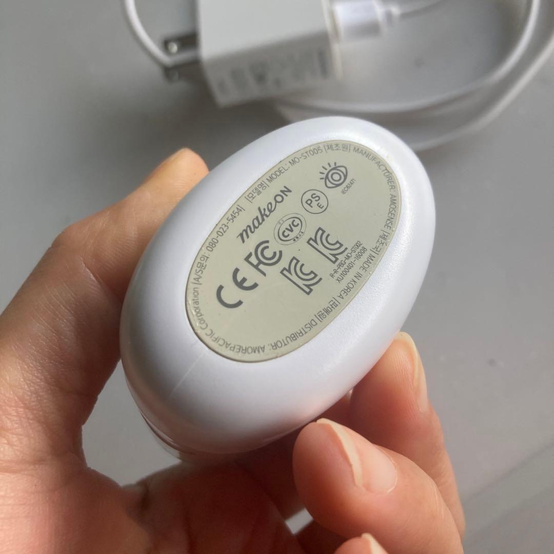 美顔器 ホワイト　メイクオン　美容