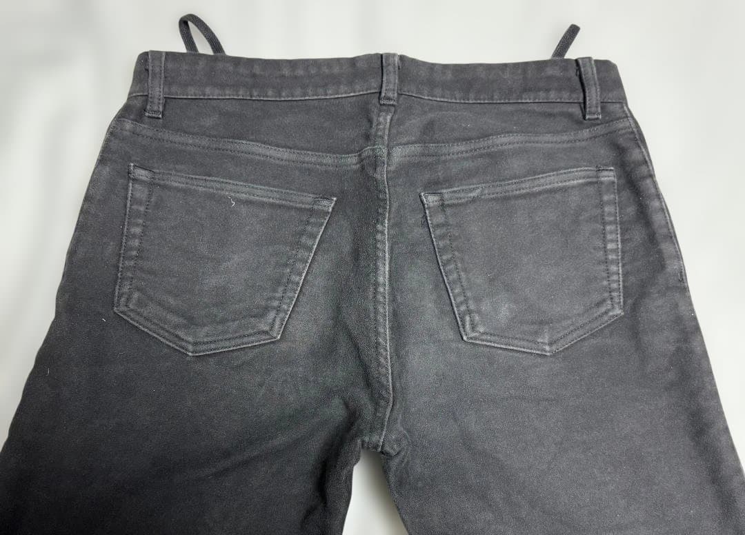 HELMUT LANGヘルムート・ラングのブラック・ジーンズ