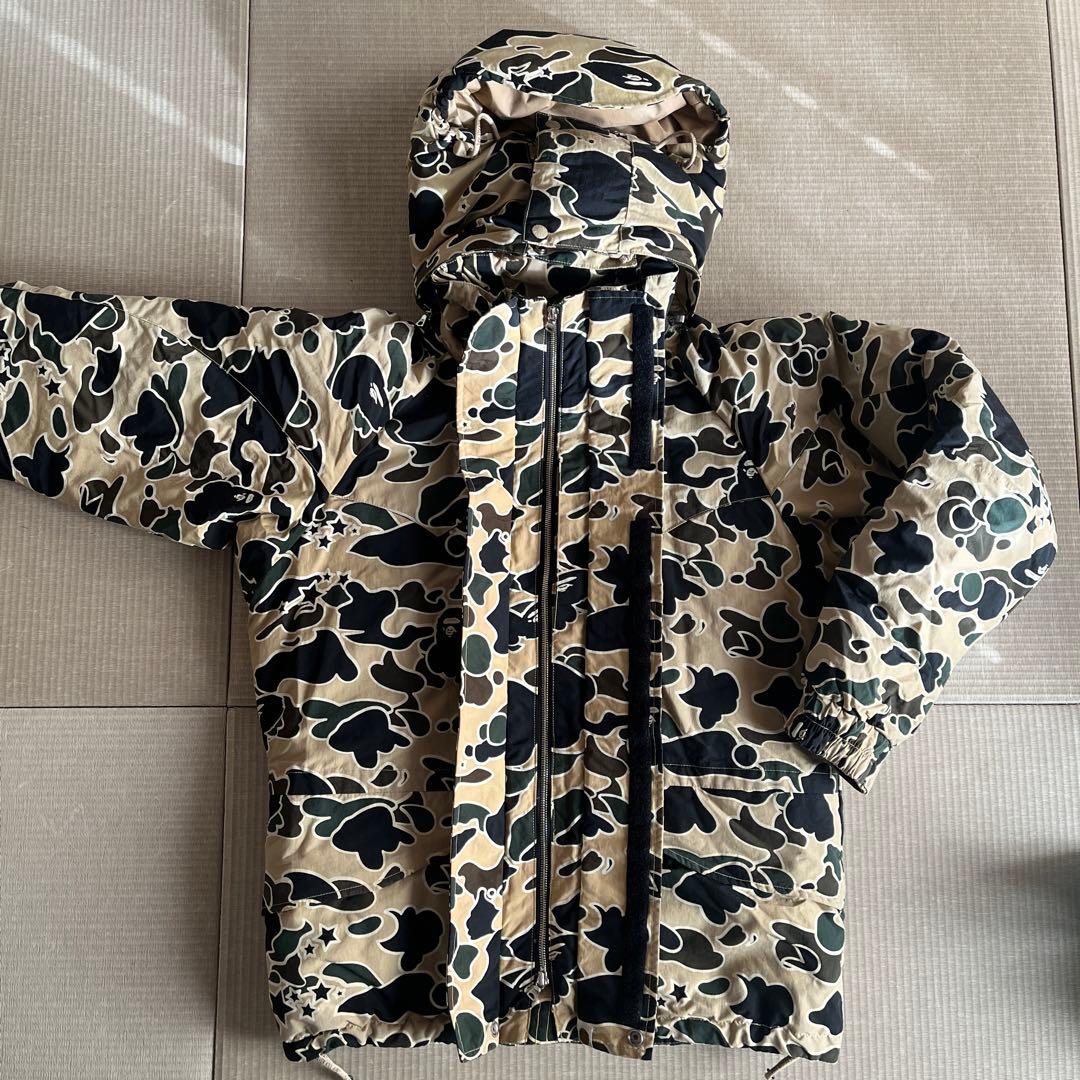 A BATHING APE迷彩柄フード付きダウンジャケット　メンズ　S