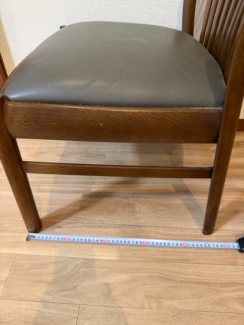 カリモク家具 ダイニングチェア 木製 レザー調座面 椅子　NO.3