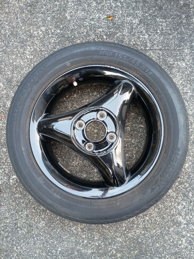 ①１４インチ　社外アルミホイール・タイヤセット　中古