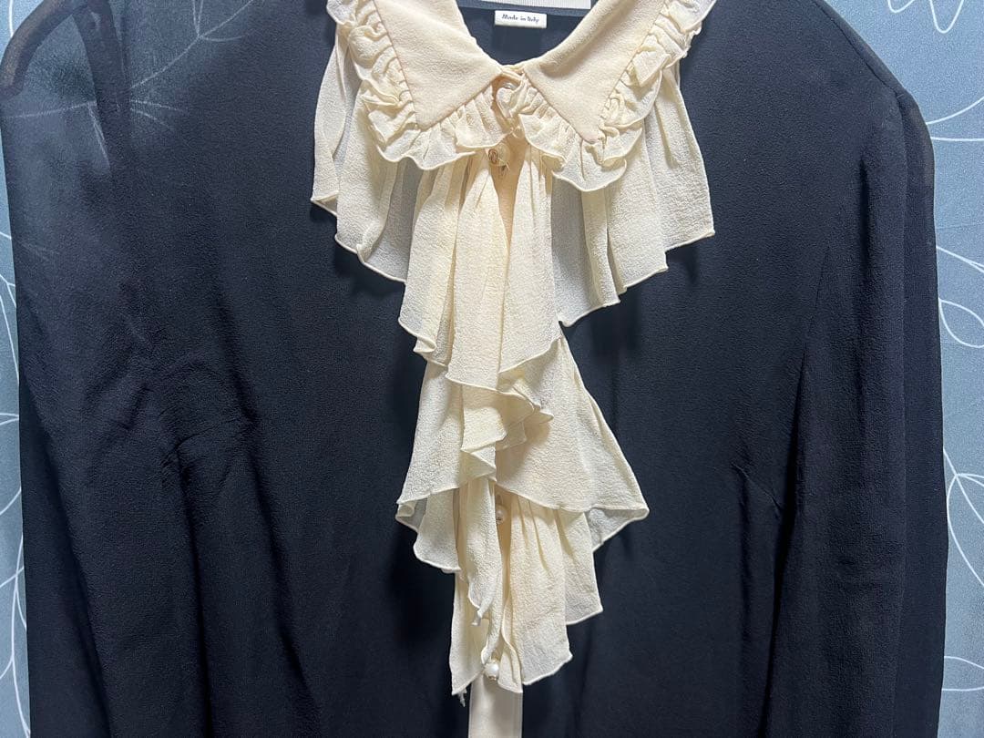 GUCCI シルクブラウス