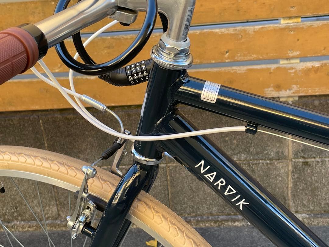 *=͟͟͞͞(˙ᗜ˙ )サッと乗られる！ ノルウェー クロスバイク