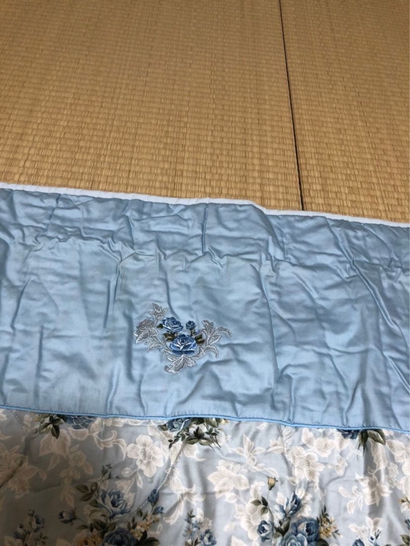 西川産業　布団　ウール　キルティング 掛け　羊毛　暖　家族　寝室　睡眠　ケット