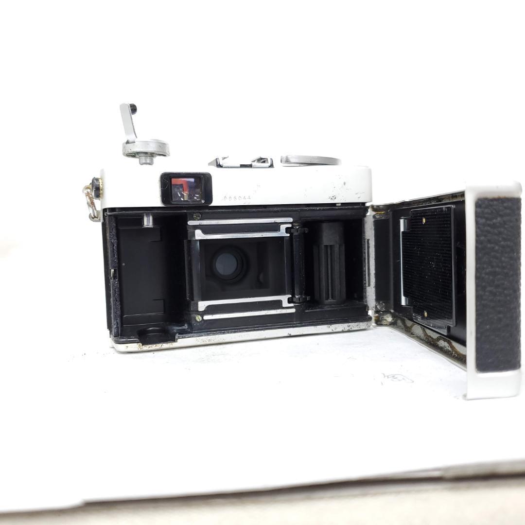 フィルムカメラ KONICA C35 Flash matic F1225-251-2p p