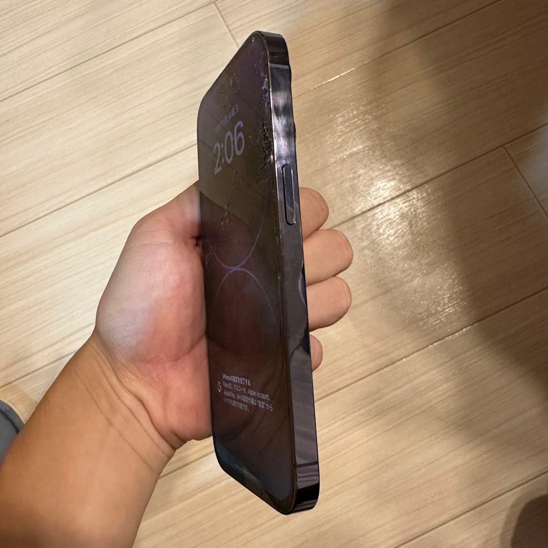 Apple iPhone 14 Pro ディープパープル 画面ひびあり