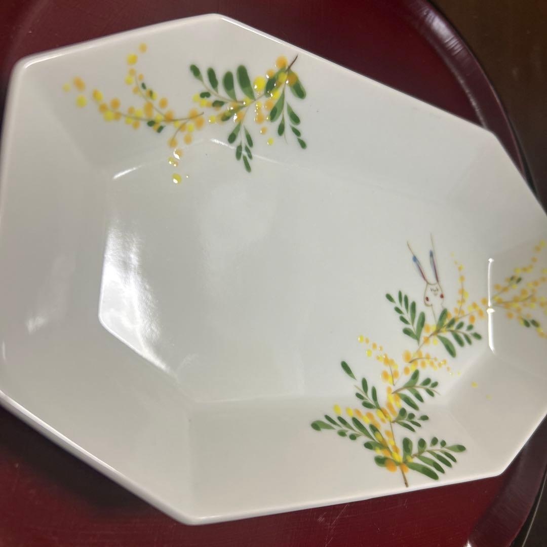 作家　陶芸作家　空萌工房 うさぎ 田口紀美子　ミモザ　八角長皿