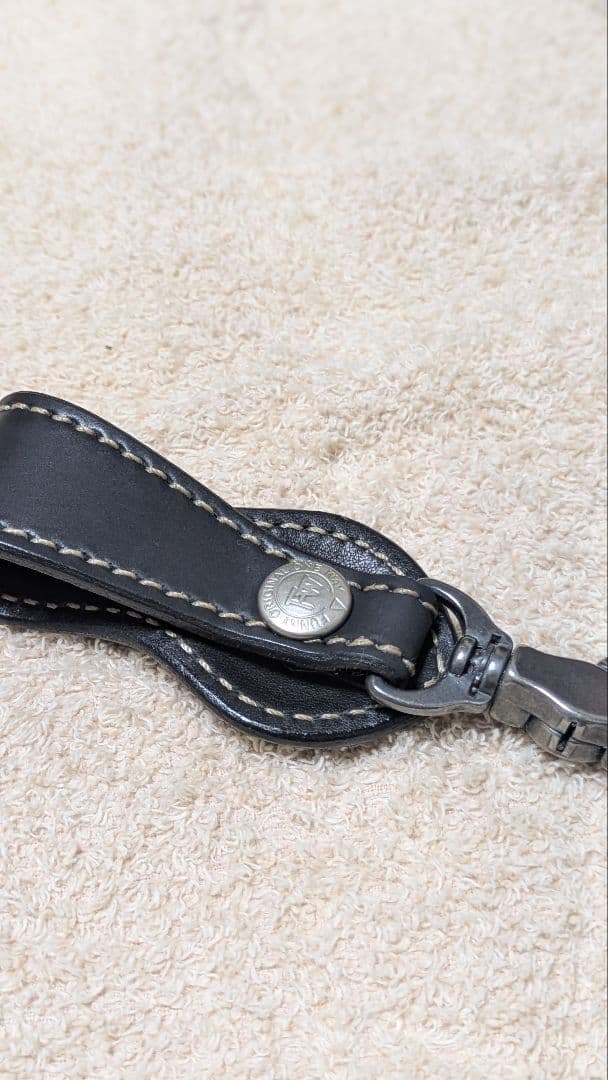 田吾作FUNNY　コンチョ付き本革キーホルダー