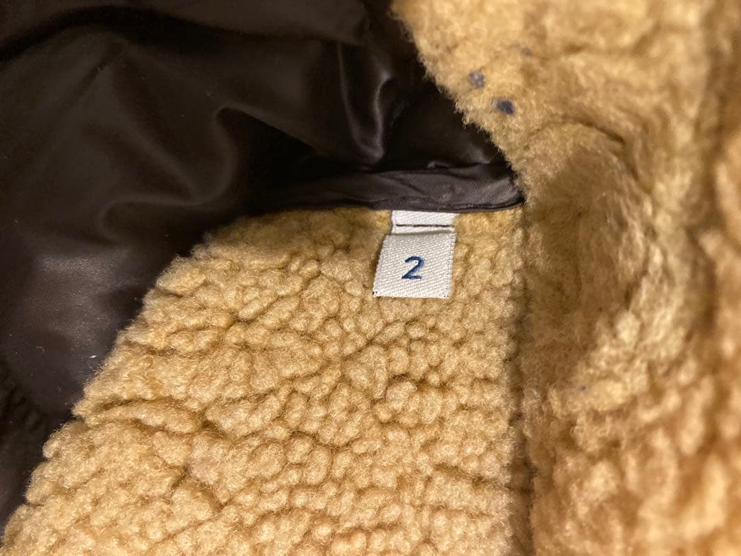 バンビ定価60万円MONCLER モンクレール REALMONT