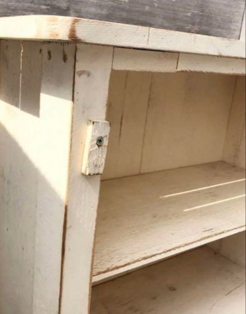 R*e様 【素敵なシャビー棚】キャビネット／食器ディスプレイ棚　ヴィンテージ