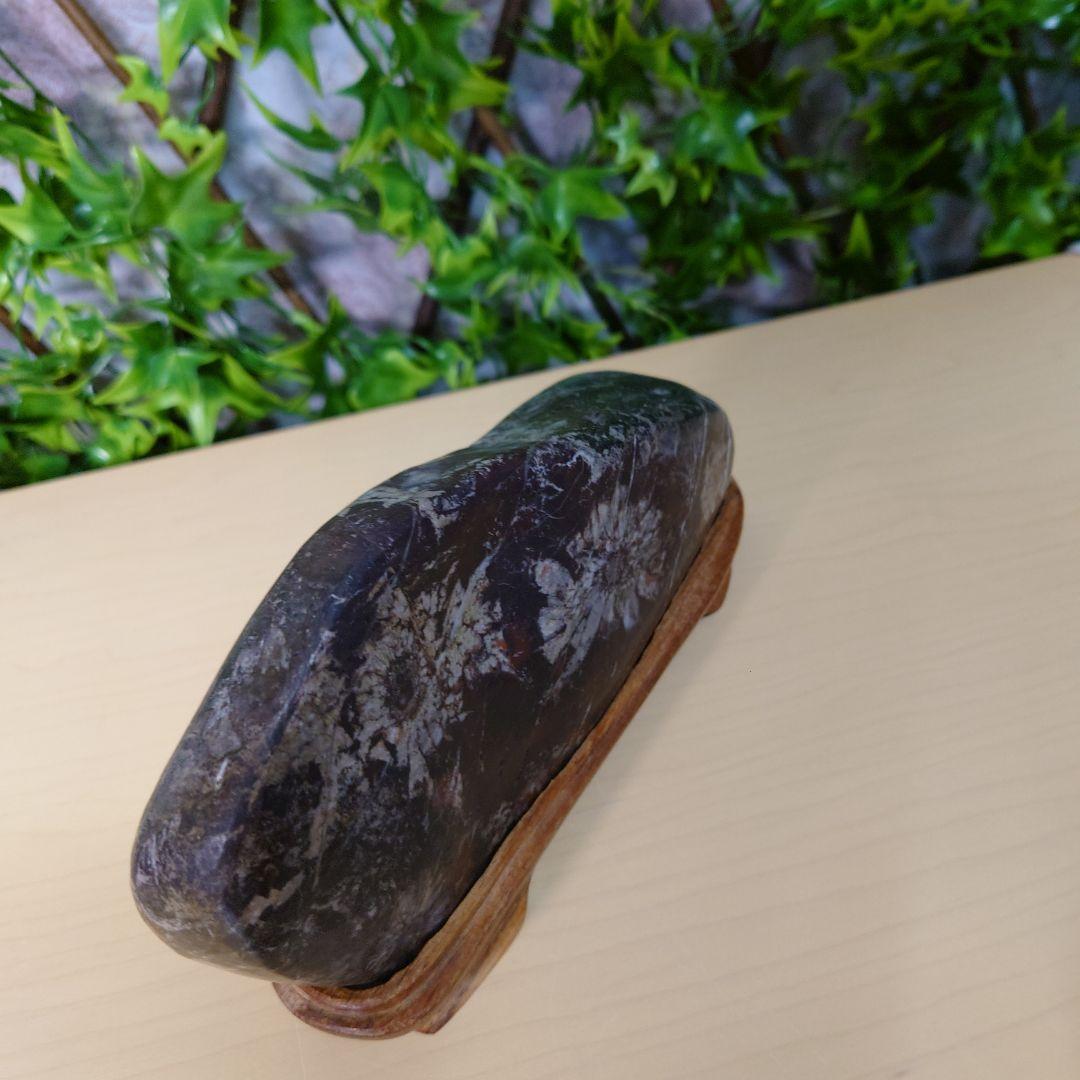 菊花石 鑑賞石　4輪の花　岐阜県根尾谷産　　台座付き 約20cm1.34kg