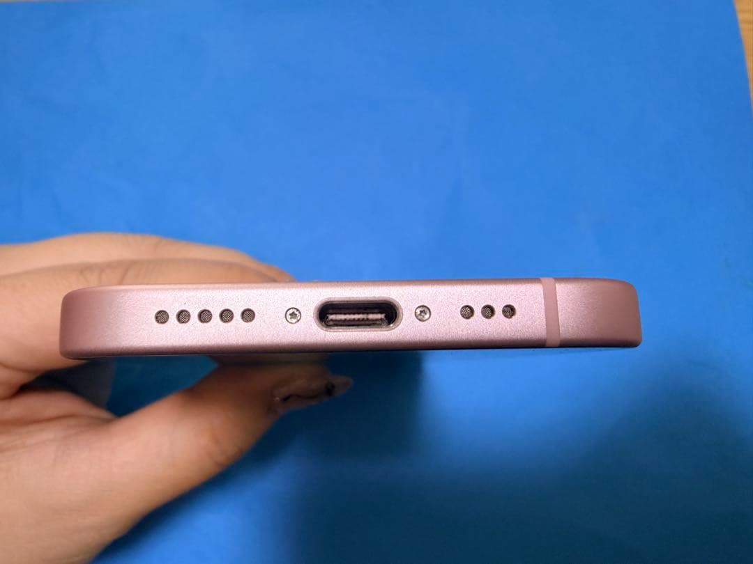 2/1値下げ予定◎【傷なし/超美品】iPhone15 ピンク SIMフリー/箱付