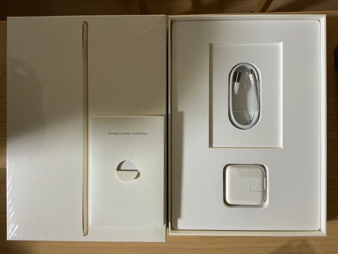 iPad本体 iPad Air 2 Wi-Fi 64GB Gold (MH182J/A)