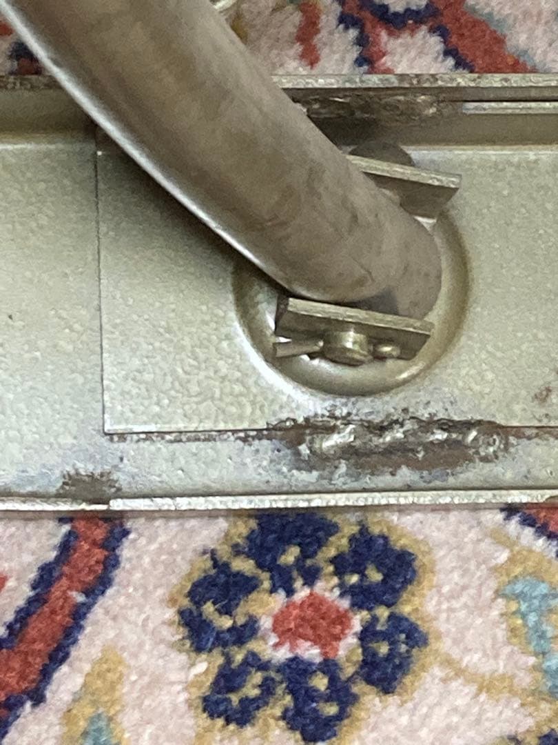 【アンティーク シングルベッド】とても丈夫な折れ足ベッド　※直接引取割引あり