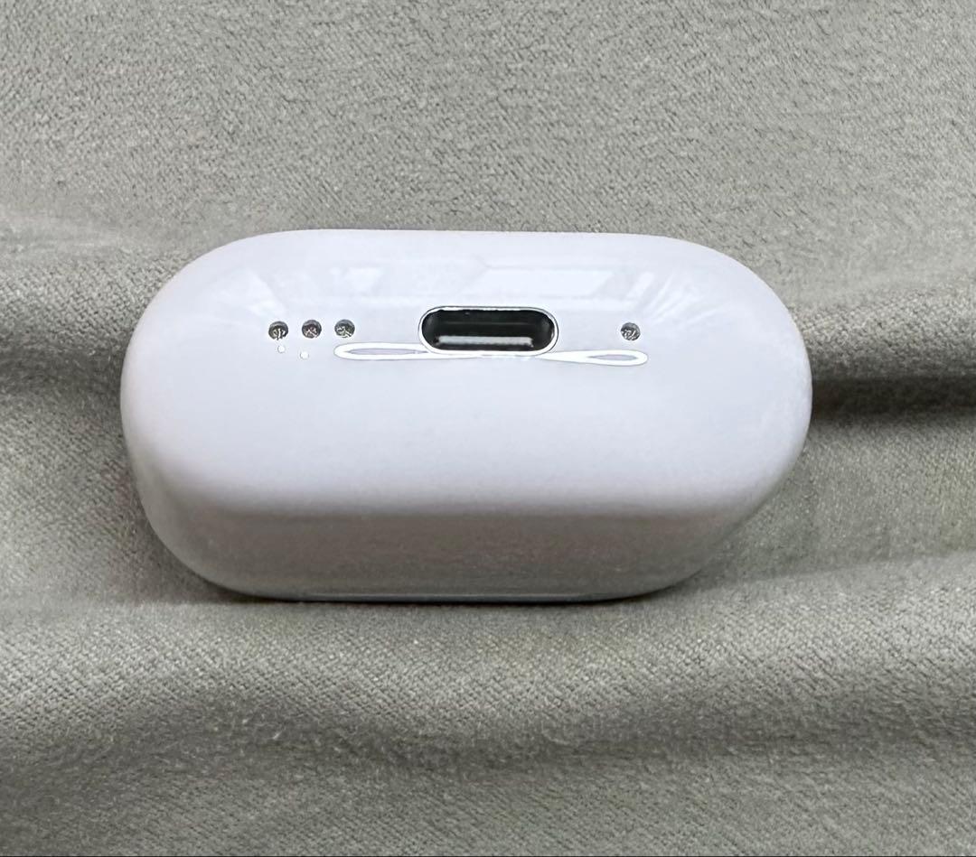 AirPods 4 （アクティブノイズキャンセリング搭載モデル）