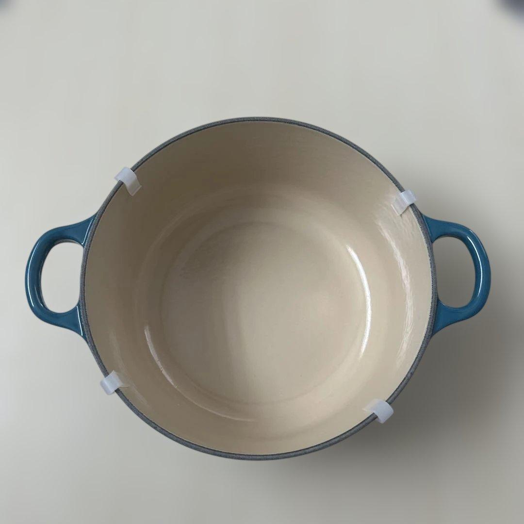 LE CREUSET ココットロンド 両手鍋 20cm 箱付き