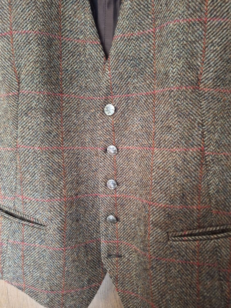 最終特価　TAGLIATORE ベスト ジレ