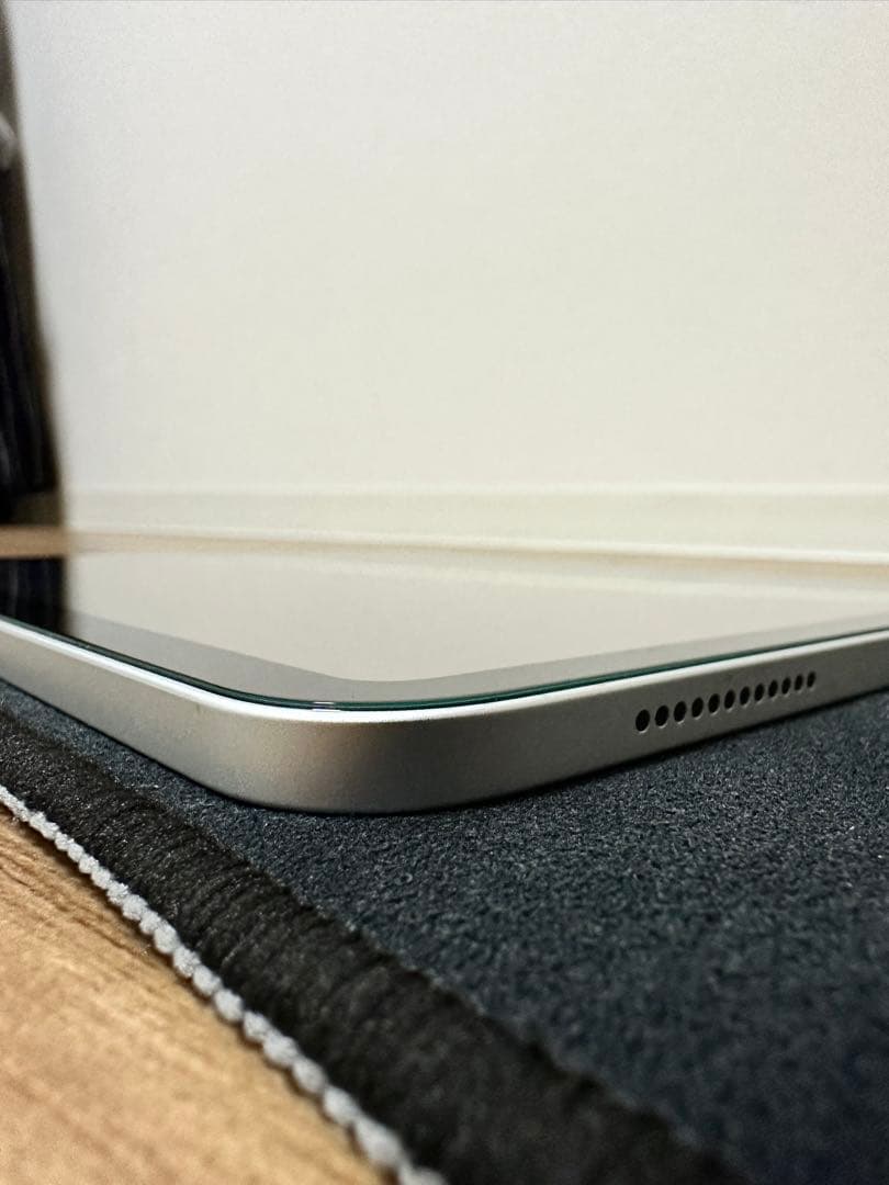 (極美品‼️)iPad 本体　第10世代　64GB シルバー　Wi-Fi