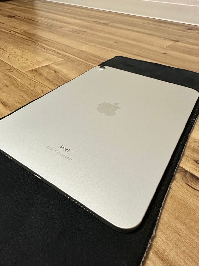 (極美品‼️)iPad 本体　第10世代　64GB シルバー　Wi-Fi