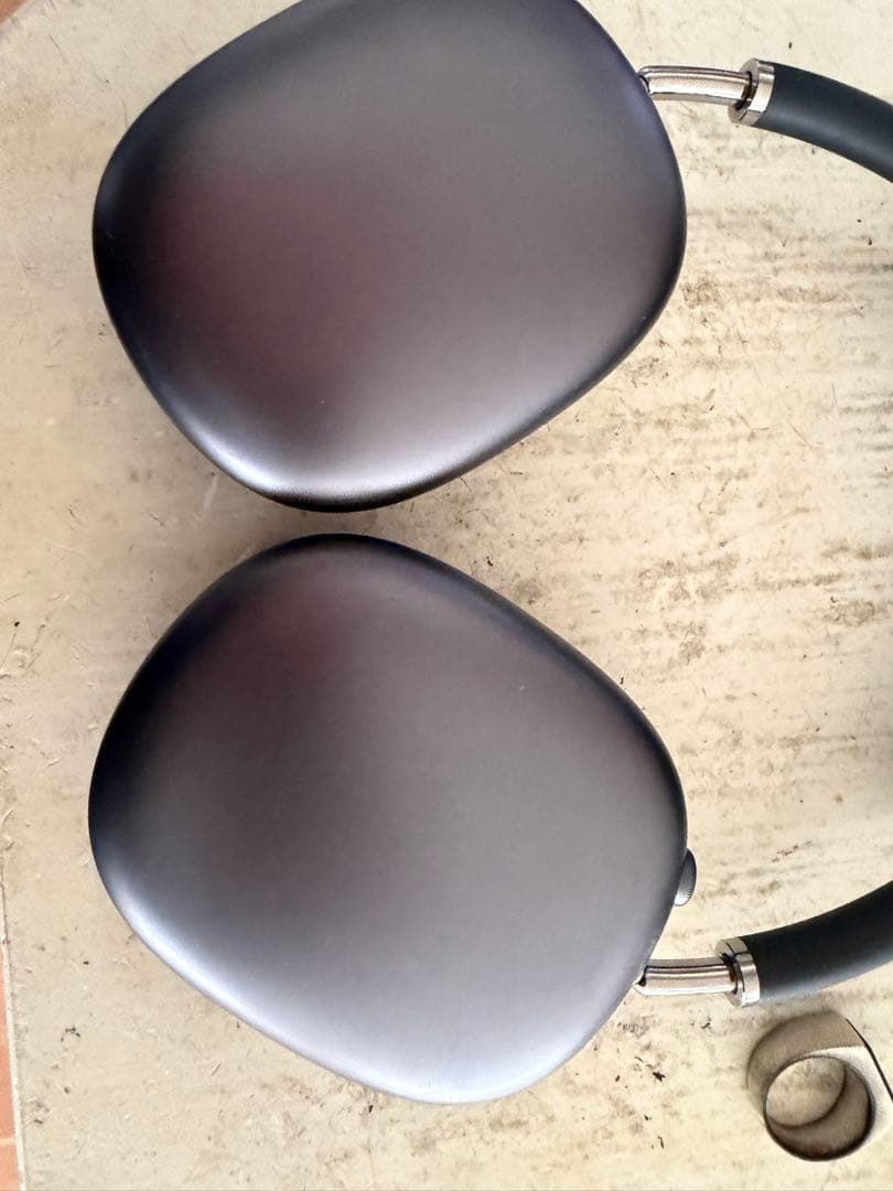 即購入可AirPods Max space gray first gen