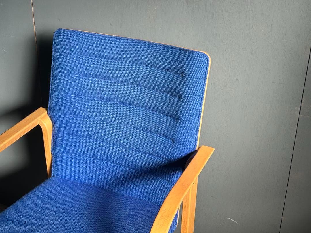 ③ マグヌスオルセン　デンマーク　MAGNUS OLESEN アームチェア　GG