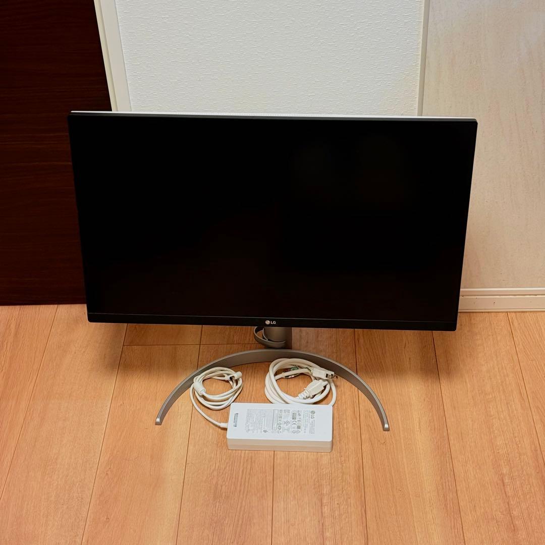 即購入可: LG 27UP850-W 27インチ 4Kモニター 動作品