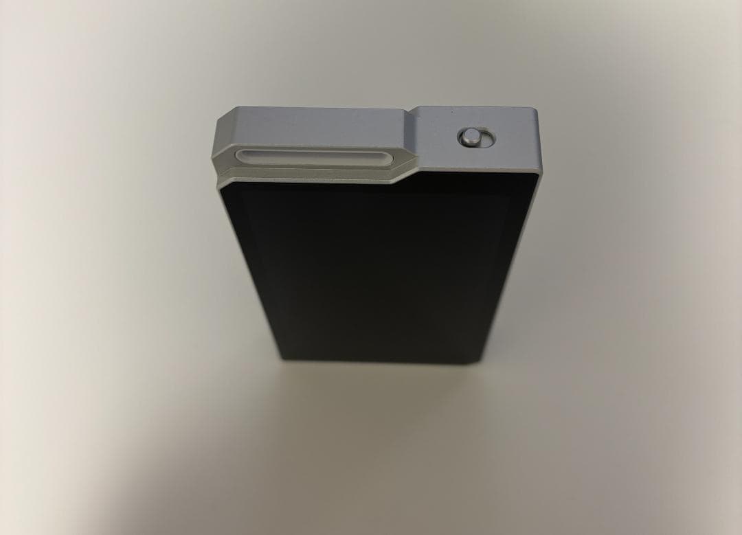 ポータブルプレーヤー HiBy R4 Silver