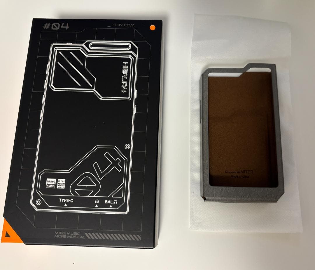 ポータブルプレーヤー HiBy R4 Silver