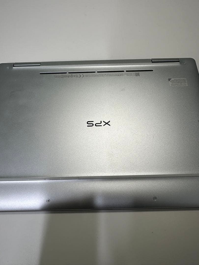 【4K 高画質タッチパネル】 DELL XPS13 16GBSSD512