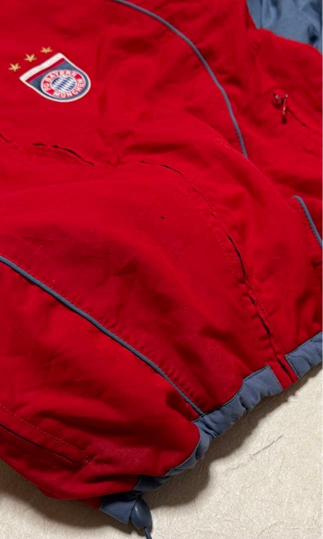 adidas バイエルンミュンヘン　ジャケット　トラック