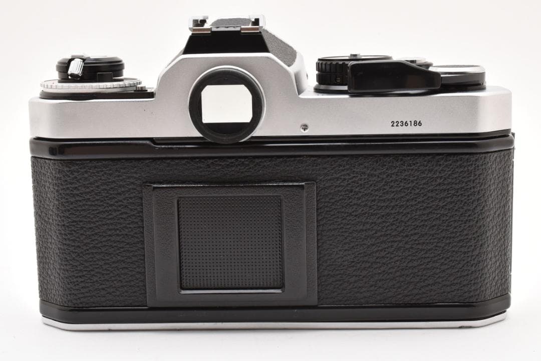 超美品 NIKON FE2 シルバー フィルムカメラ　モルト新品交換済 M363