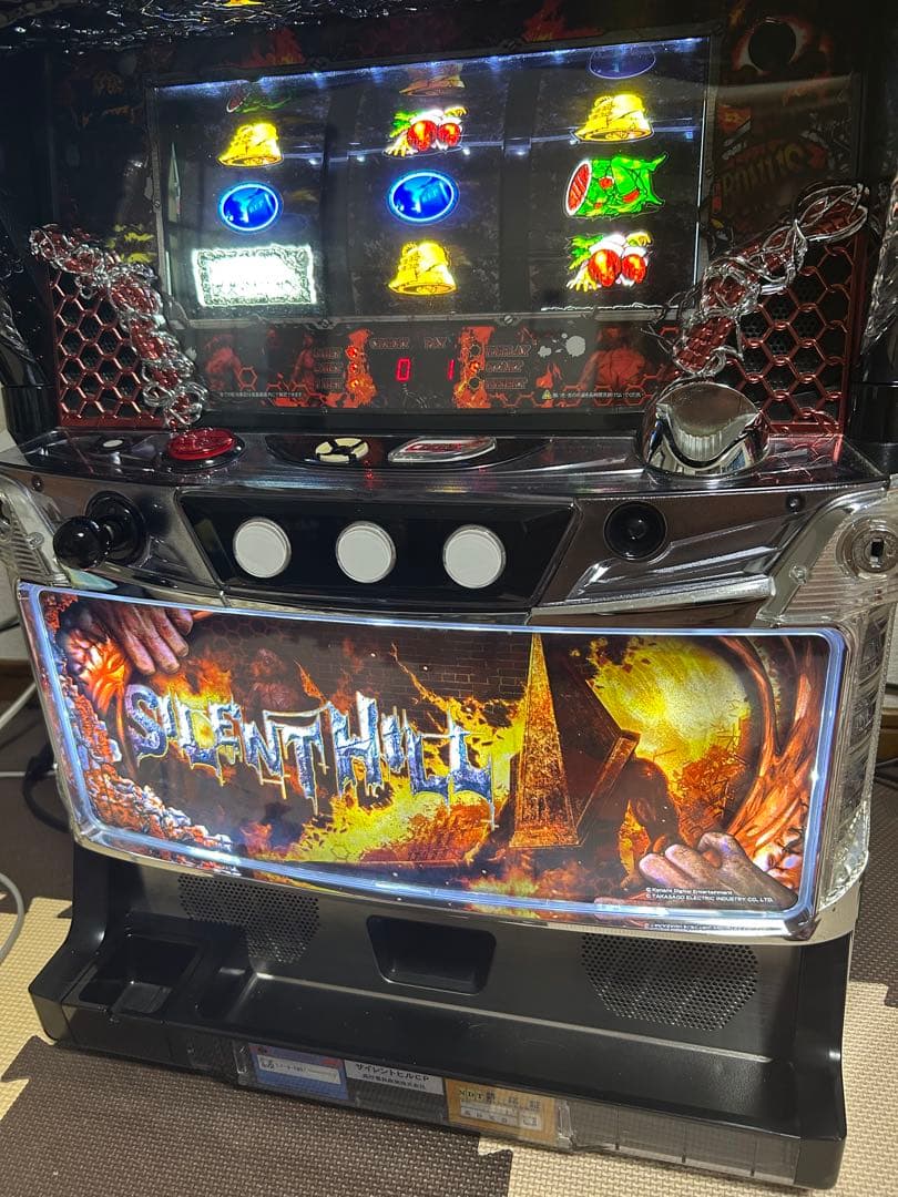美品　スロットSIRENT HILL サイレントヒル　不要機　パチスロ実機