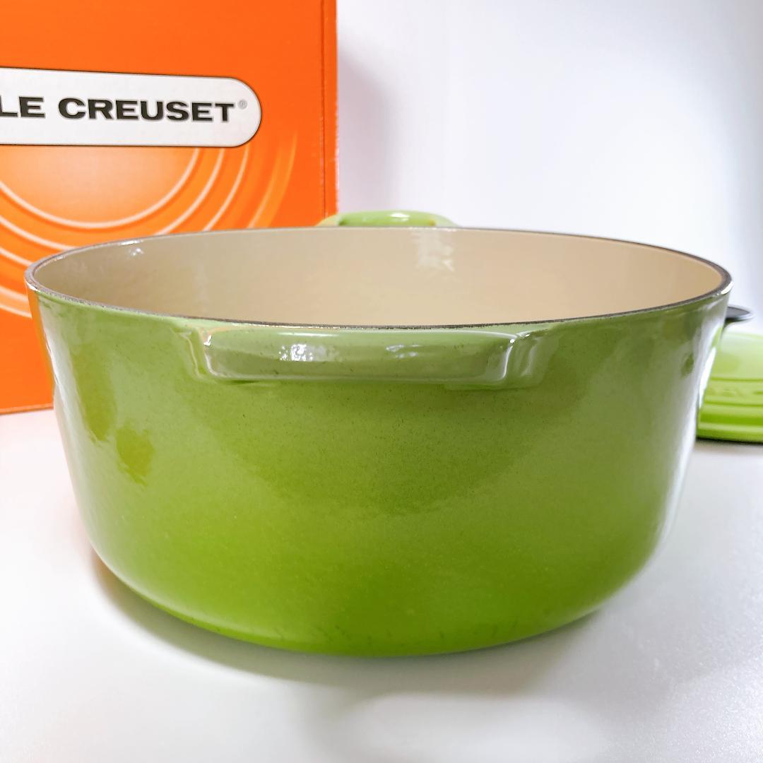 ルクルーゼ ココットロンド 26cm 両手鍋 グリーン　|3350|