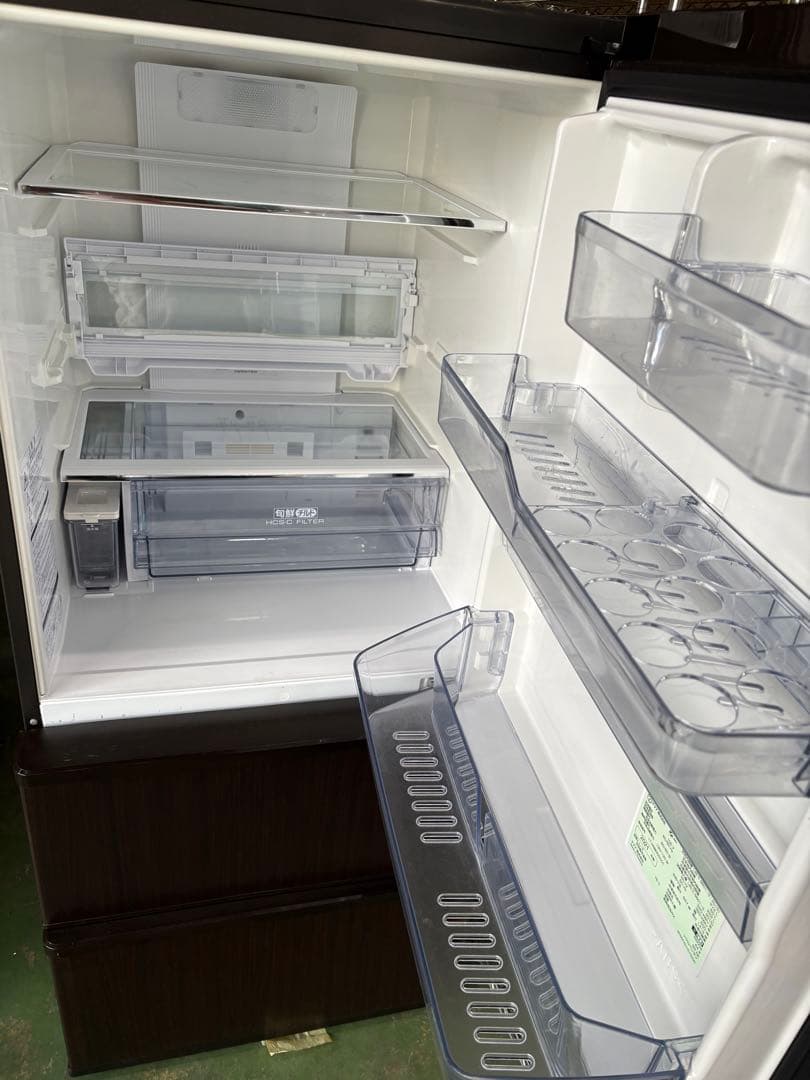 ダークブラウン 2ドア冷蔵庫　AQR-SV27K