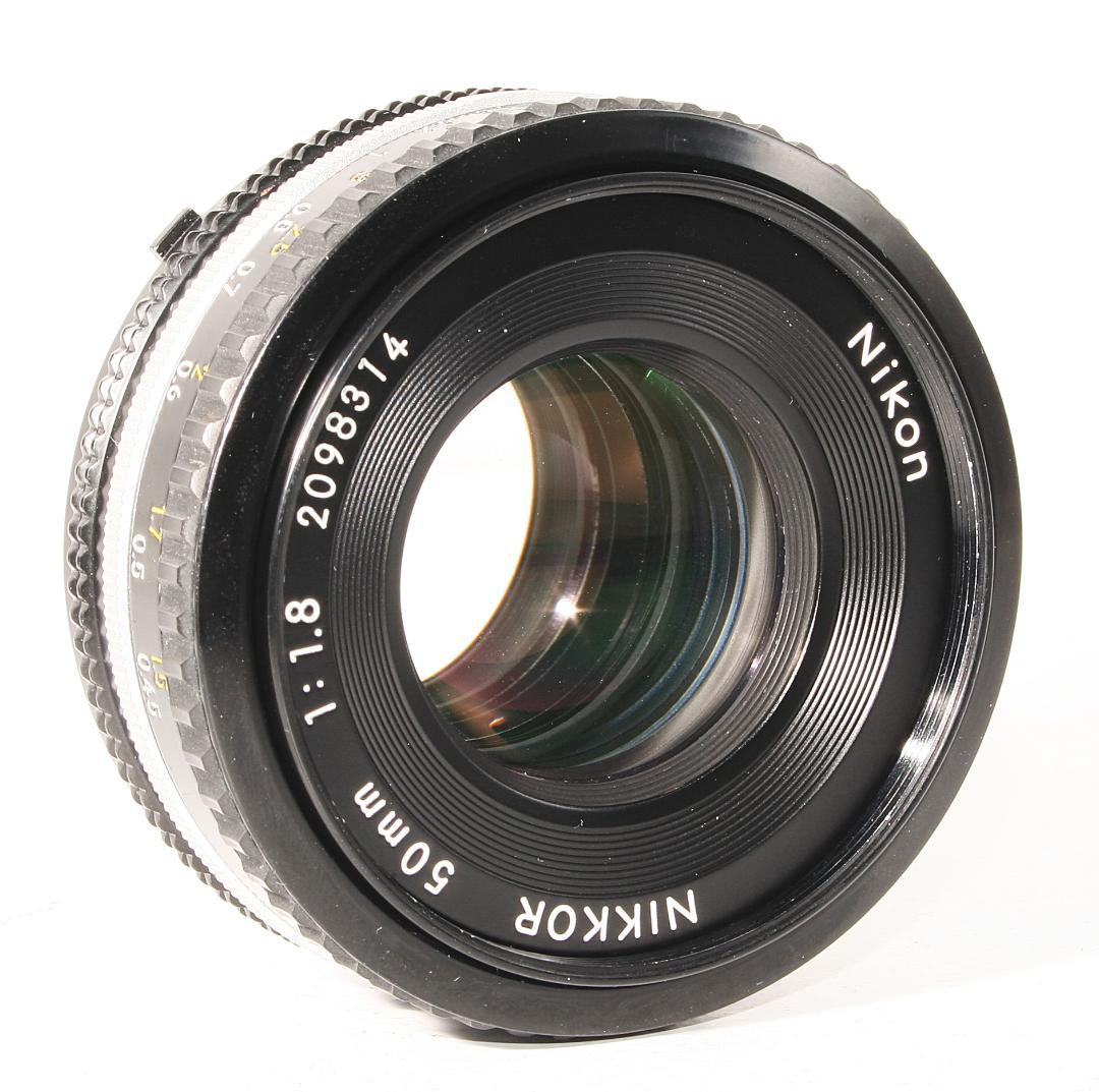 【美品】Nikon Nikkor Ai-s 50mm f1.8 パンケーキレンズ