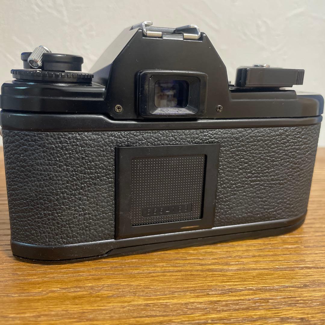 【美品】　単焦点NIKKOR 50mmF2+NikonEM