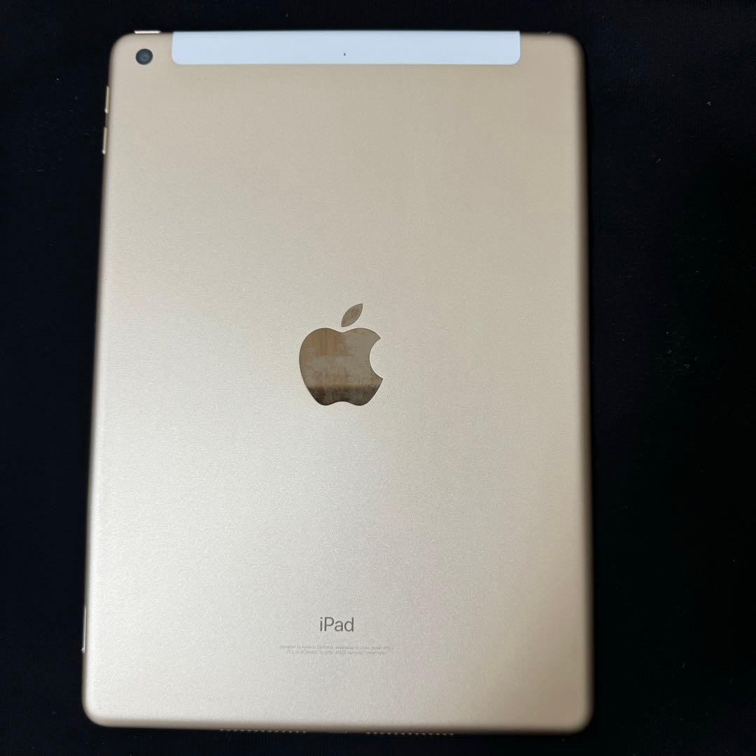 iPad第5世代／32GB／ゴールド セルラーモデル