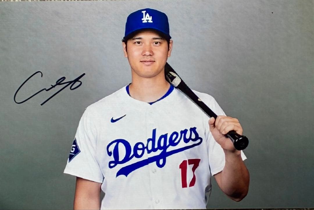 SALE！新品未使用！大谷翔平　　　　直筆サイン入フォト保証書付