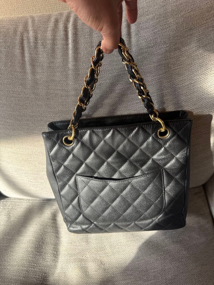 CHANEL シャネル デカ ココマーク キャビアスキン チェーン