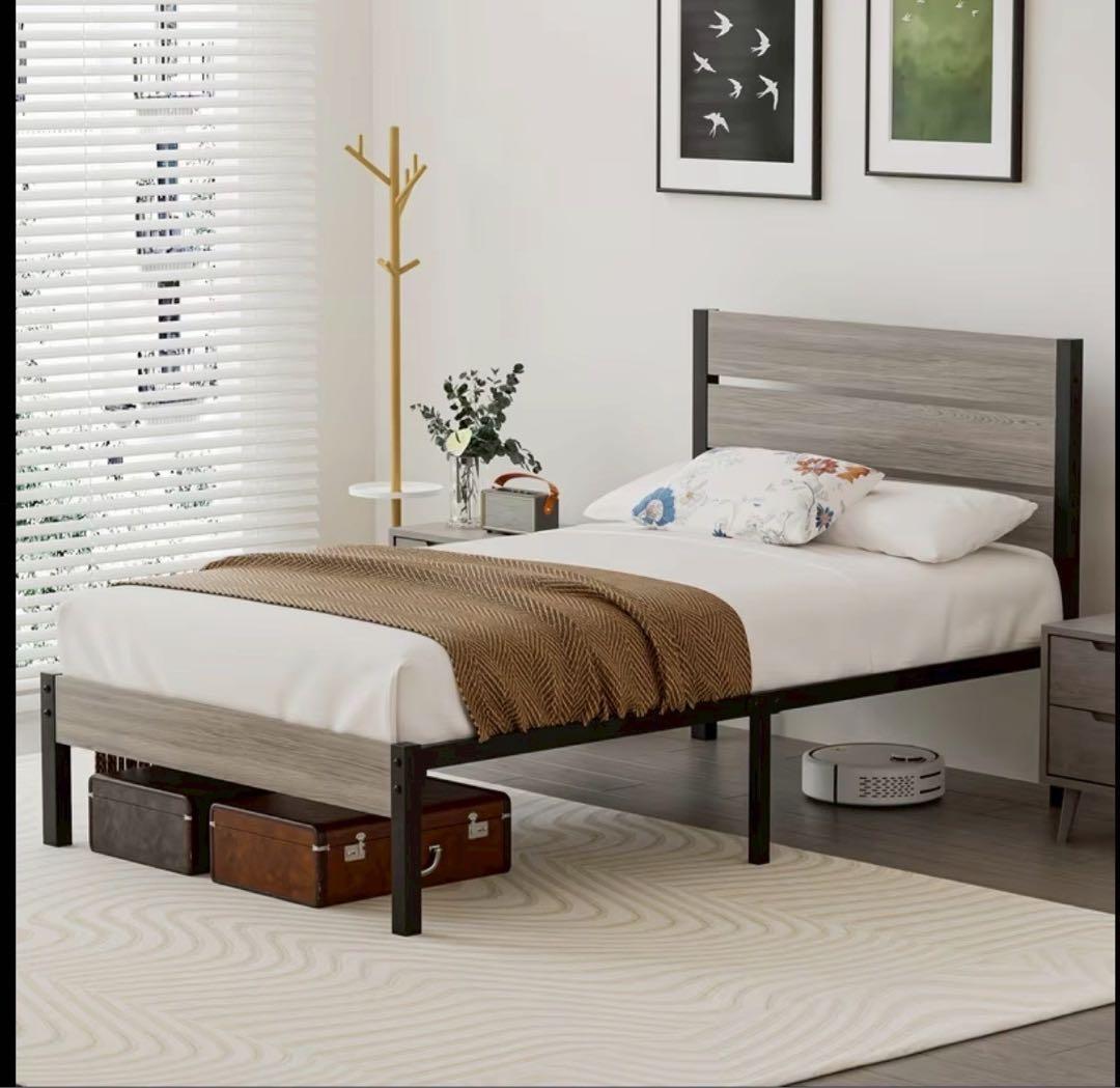 シングルベッドフレーム　耐荷重 スチール製 収納スペース付き 頑丈 簡単組立