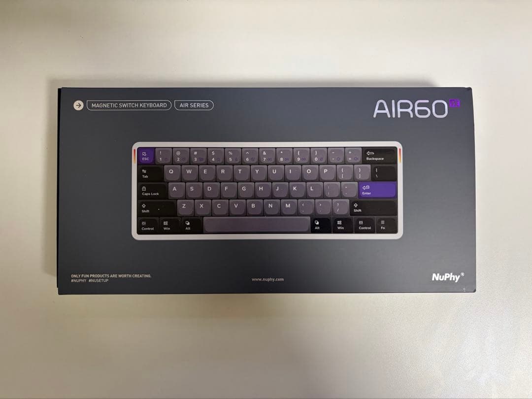 NuPhy AIR60 HE ロープロファイルラピッドトリガーキーボード