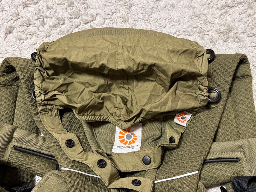 【美品】ergobaby OMNI Breeze 抱っこ紐 オリーブグリーン