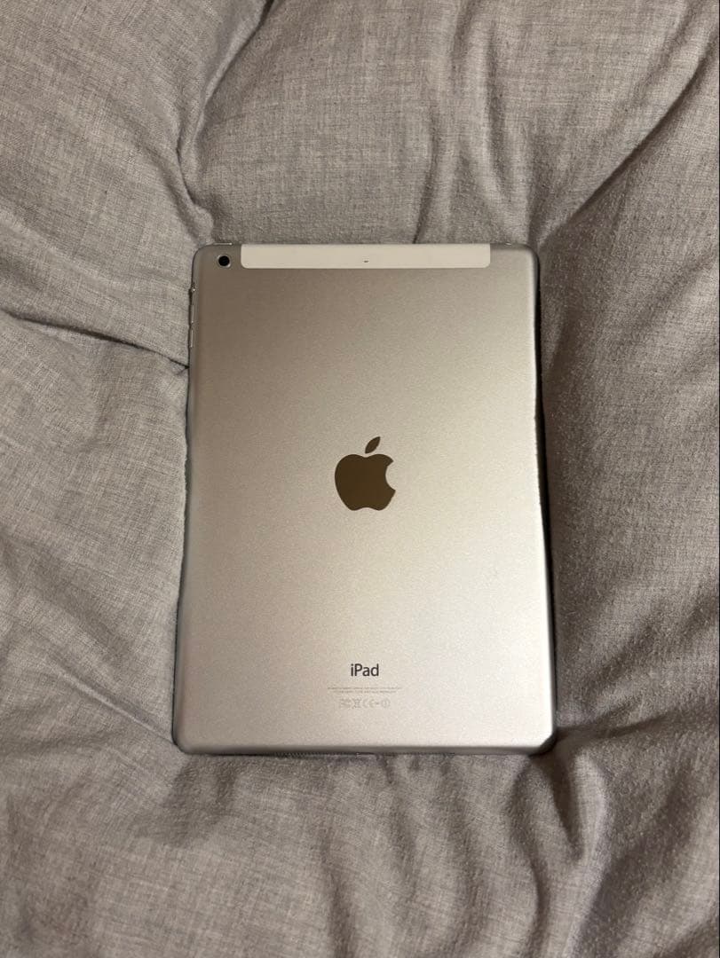 ipad air 9.7インチ　128GB
